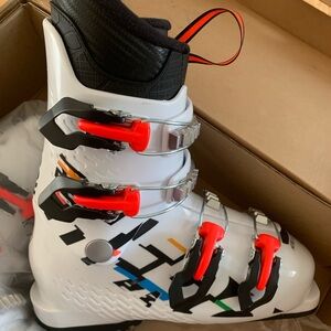Rossignol Kids White and Black Ski Boots with Red Accents